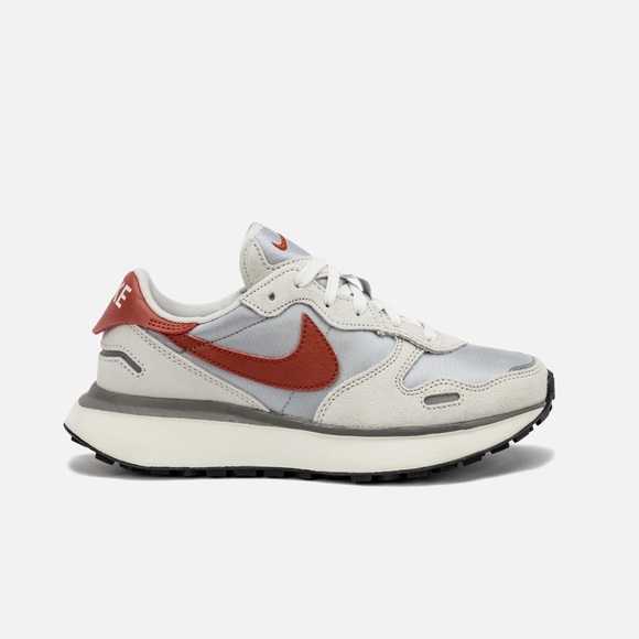 NIKE PHOENIX WAFFLE SNEAKERS - Picture 2 of 7